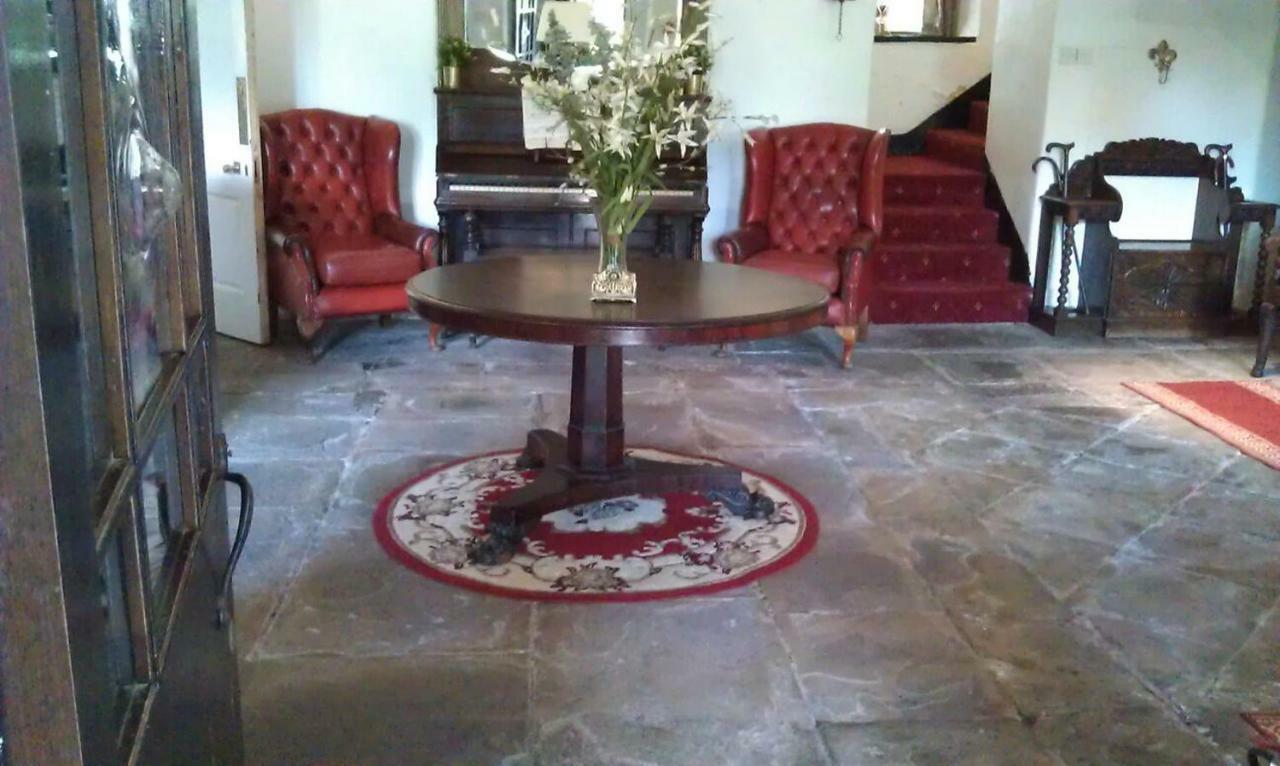 Hôtel Rangeworthy Court Extérieur photo